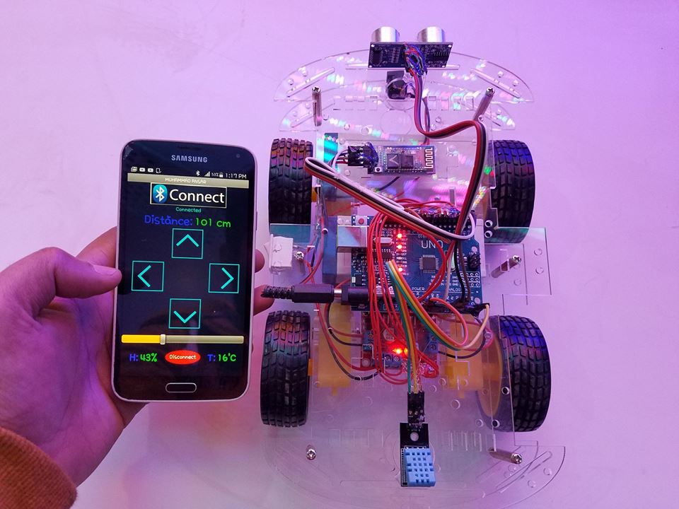 IT Educations Engineering Project Maker in Nagpur - Arduino Bluetooth Control Robot